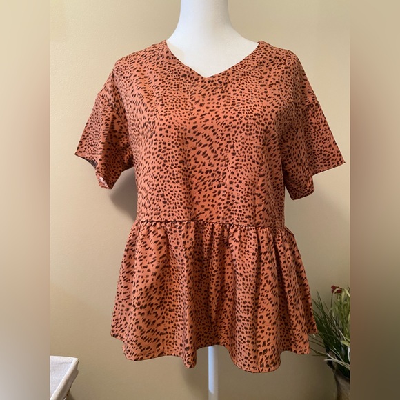 Peplum Deep Rust Blouse; small; excellent condition;lightweight - Picture 2 of 7